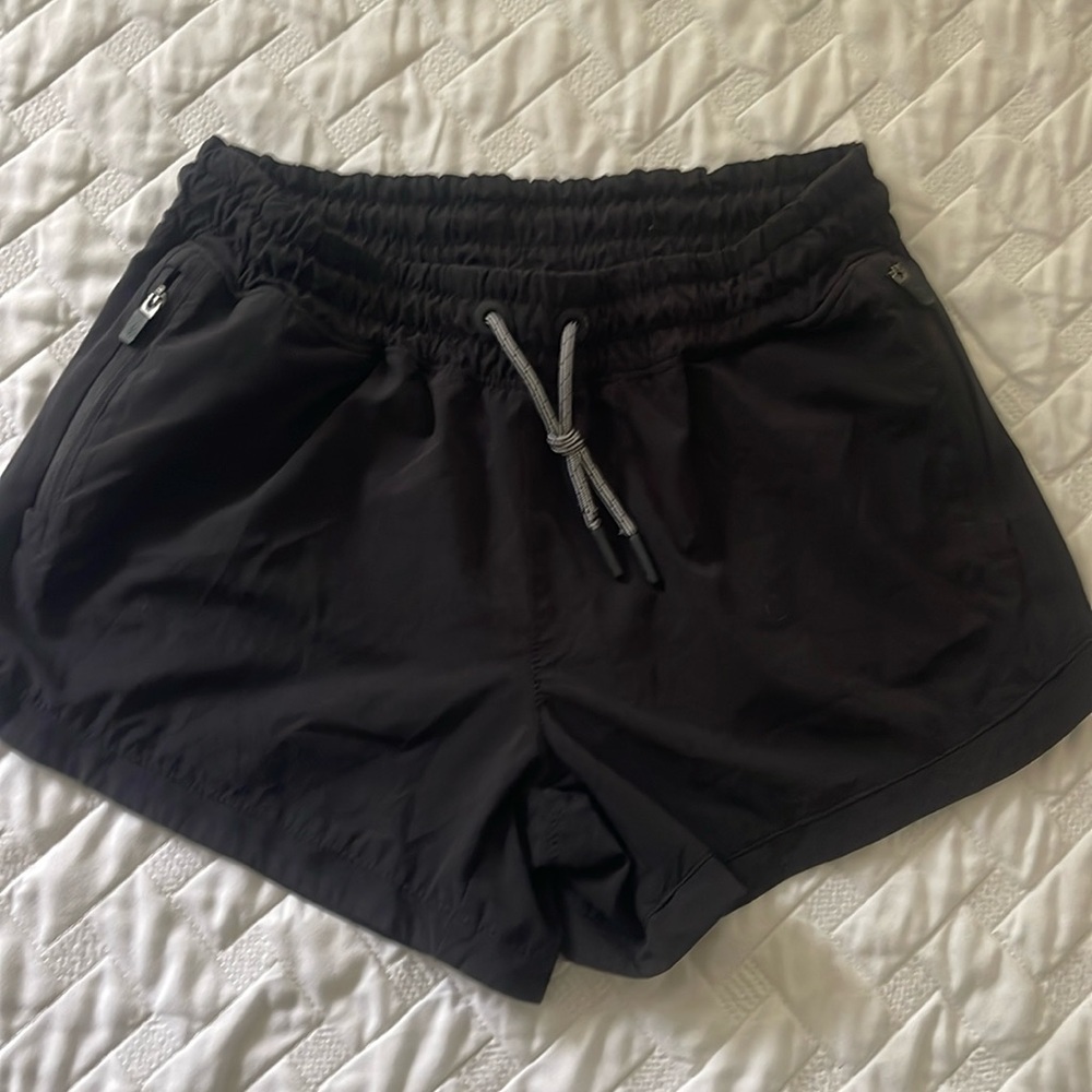 Athleta Girl Black Shorts Size L 12 EUC